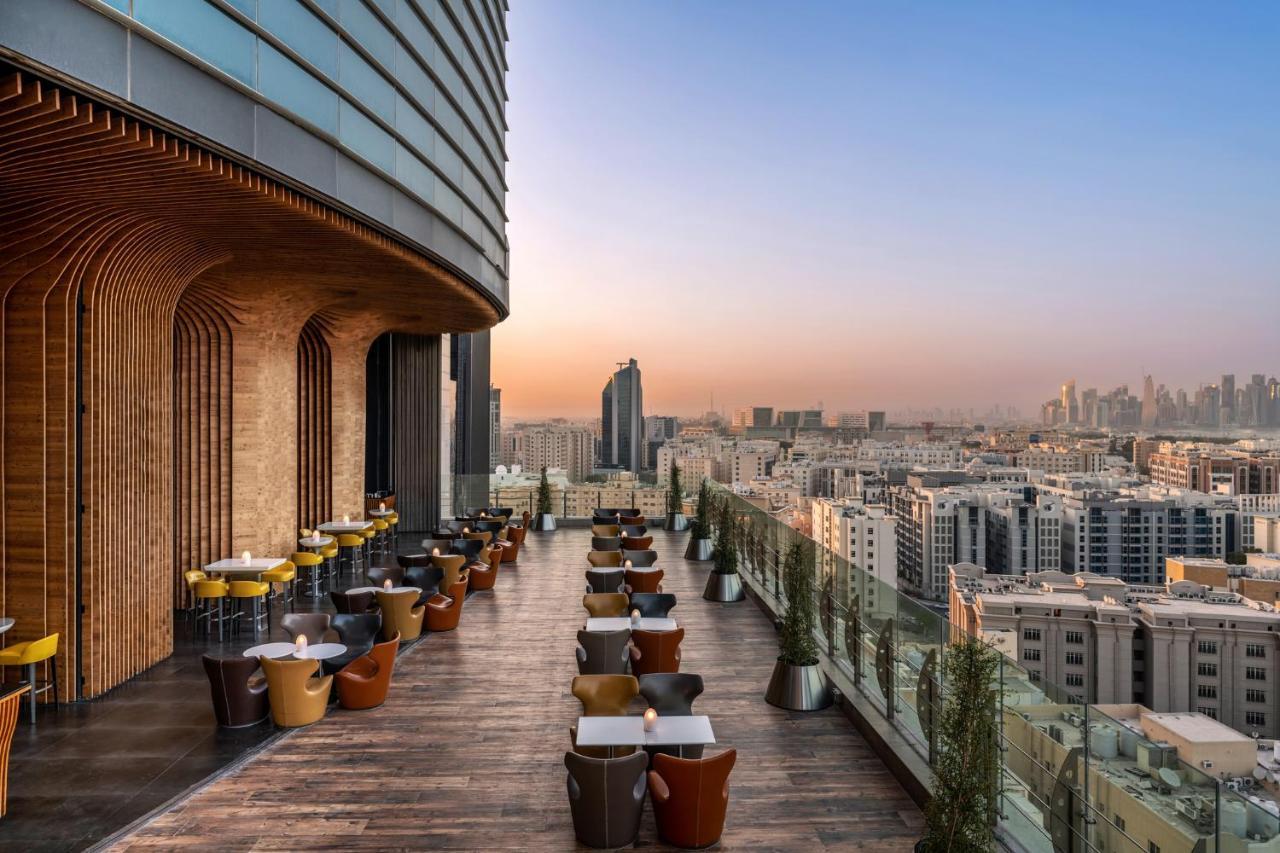 La Cigale Hotel Managed By Accor Doha Dış mekan fotoğraf The View at The Palm