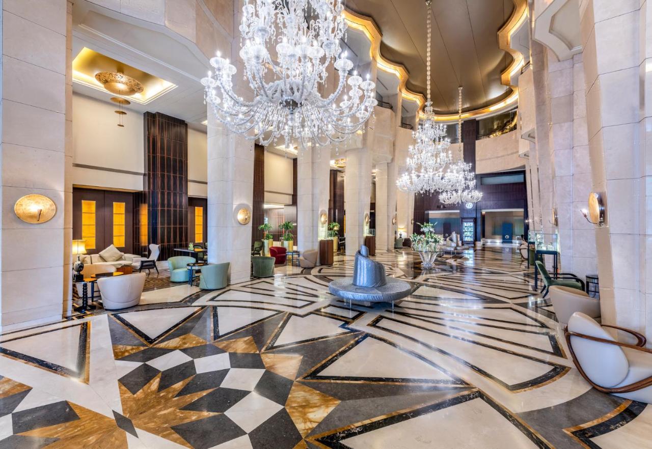 La Cigale Hotel Managed By Accor Doha Dış mekan fotoğraf The lobby of the hotel