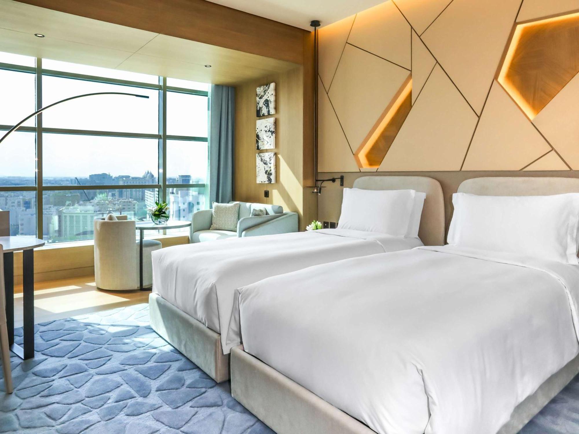 La Cigale Hotel Managed By Accor Doha Dış mekan fotoğraf Deluxe Room